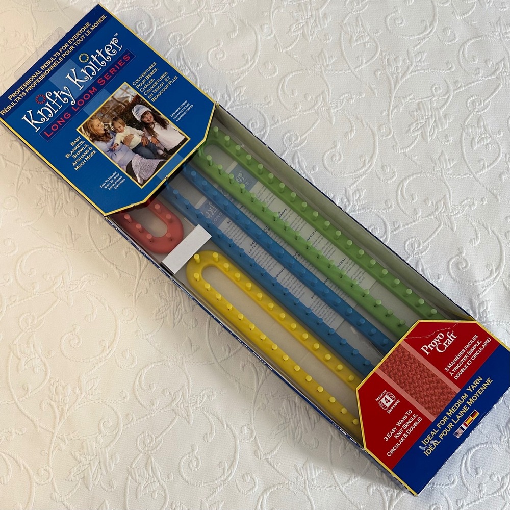 2009 Provo Craft Knifty Knitter Long Loom Set 4 Piece Knitting Kit with Tools